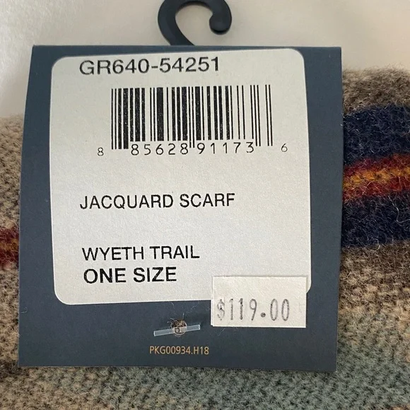 Pendleton Wool Scarf with Earthy Tones - Picture 2 of 3